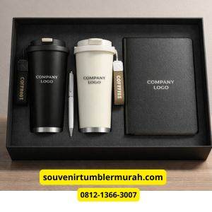 Corporate gift, Corporate Gift Set, Toko souvenir oleh oleh Jakarta, Jakarta souvenir food, Toko souvenir Jakarta Timur, Custom souvenir Jakarta, Jakarta Souvenir pondok Kelapa, Souvenir Jatinegara Jakarta, Souvenir custom Jakarta, Corporate gift adalah, Souvenir Kantor, Jakarta souvenir johar baru